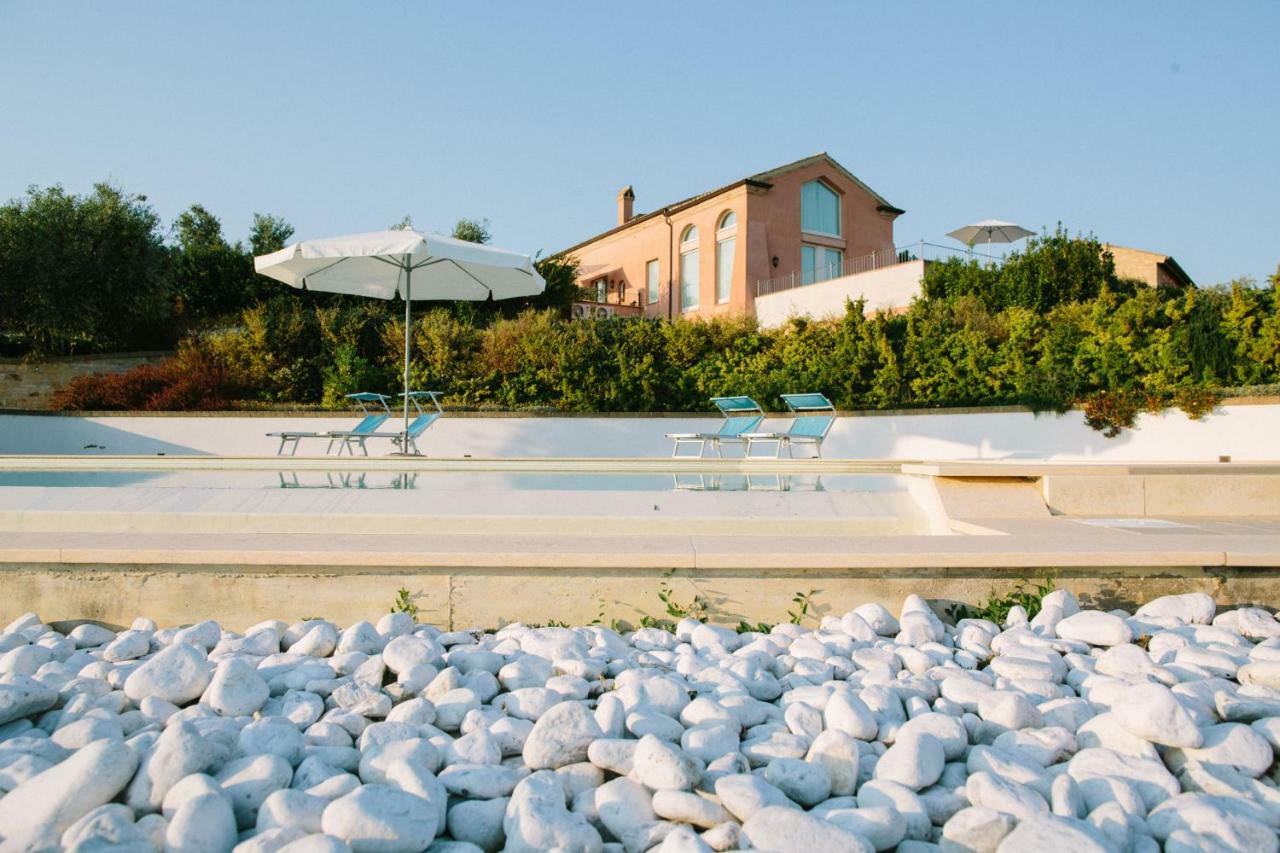Nontiscordardime B&B Villa Agriturismo Civitanova Marche Dış mekan fotoğraf